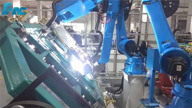 welding-robot-cell